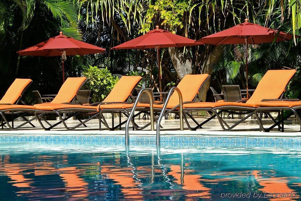 Settlers Beach Hotel Saint James