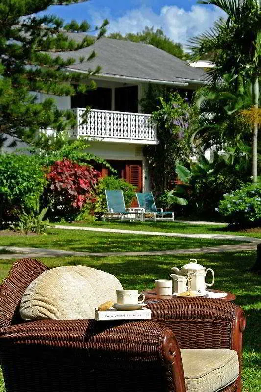 Resort Settlers Beach Hotel Saint James