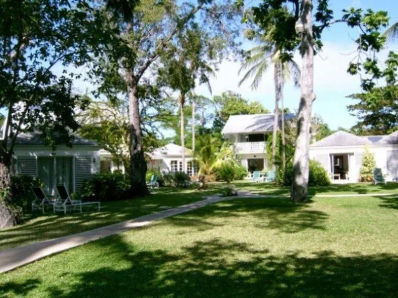 Settlers Beach Hotel Saint James 3*,