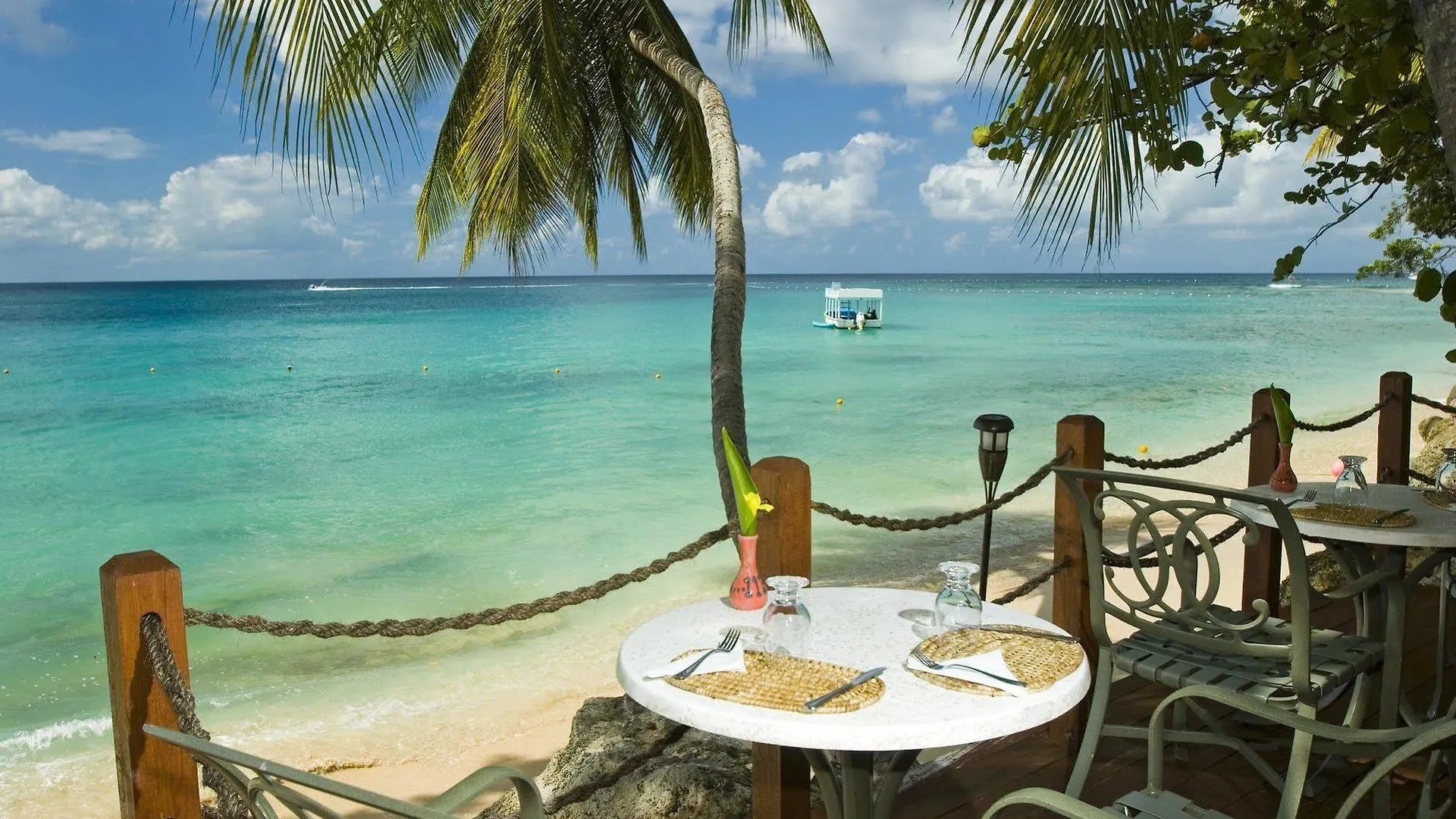 Settlers Beach Hotel Saint James Resort